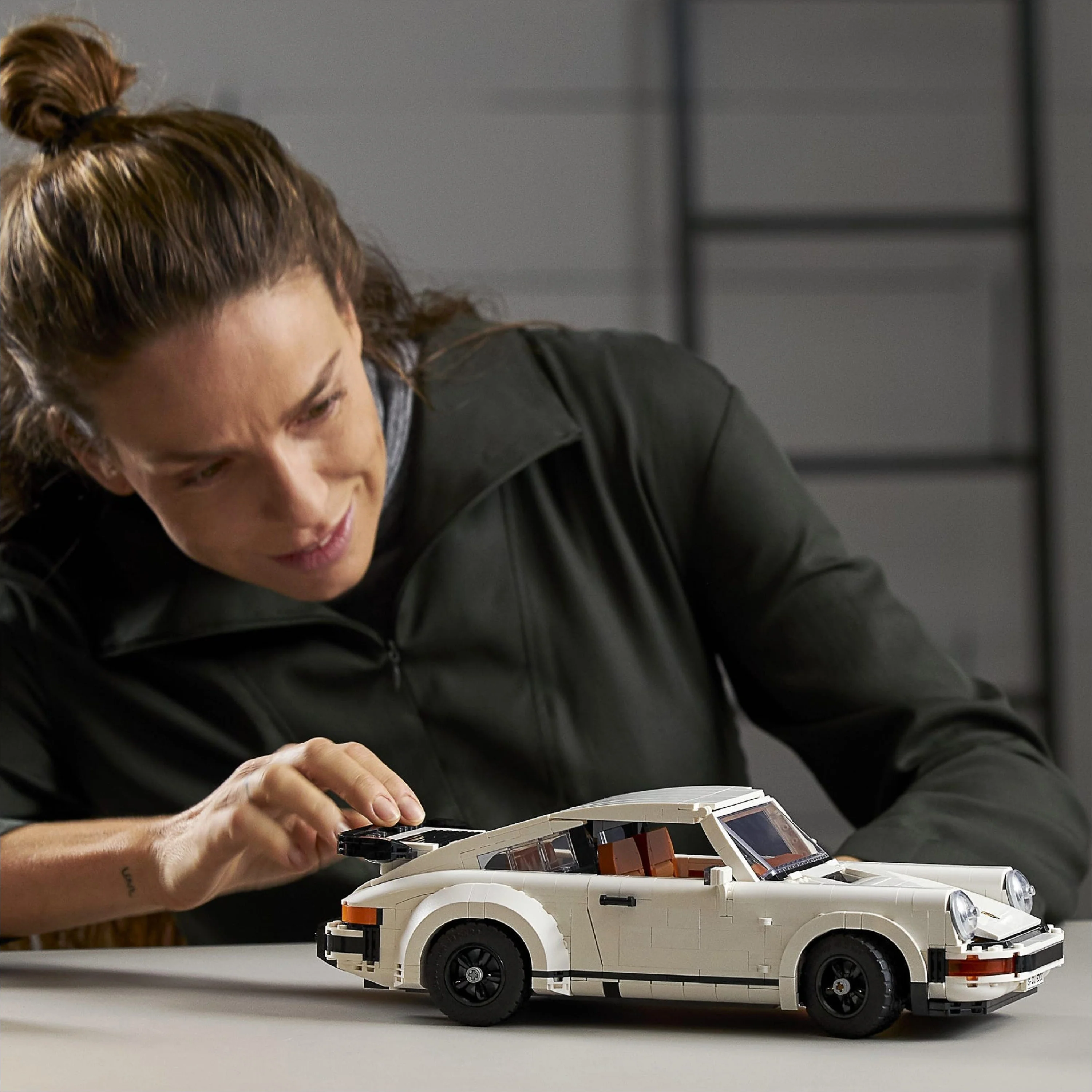 LEGO® Creator Expert Porsche 911 - Image 5