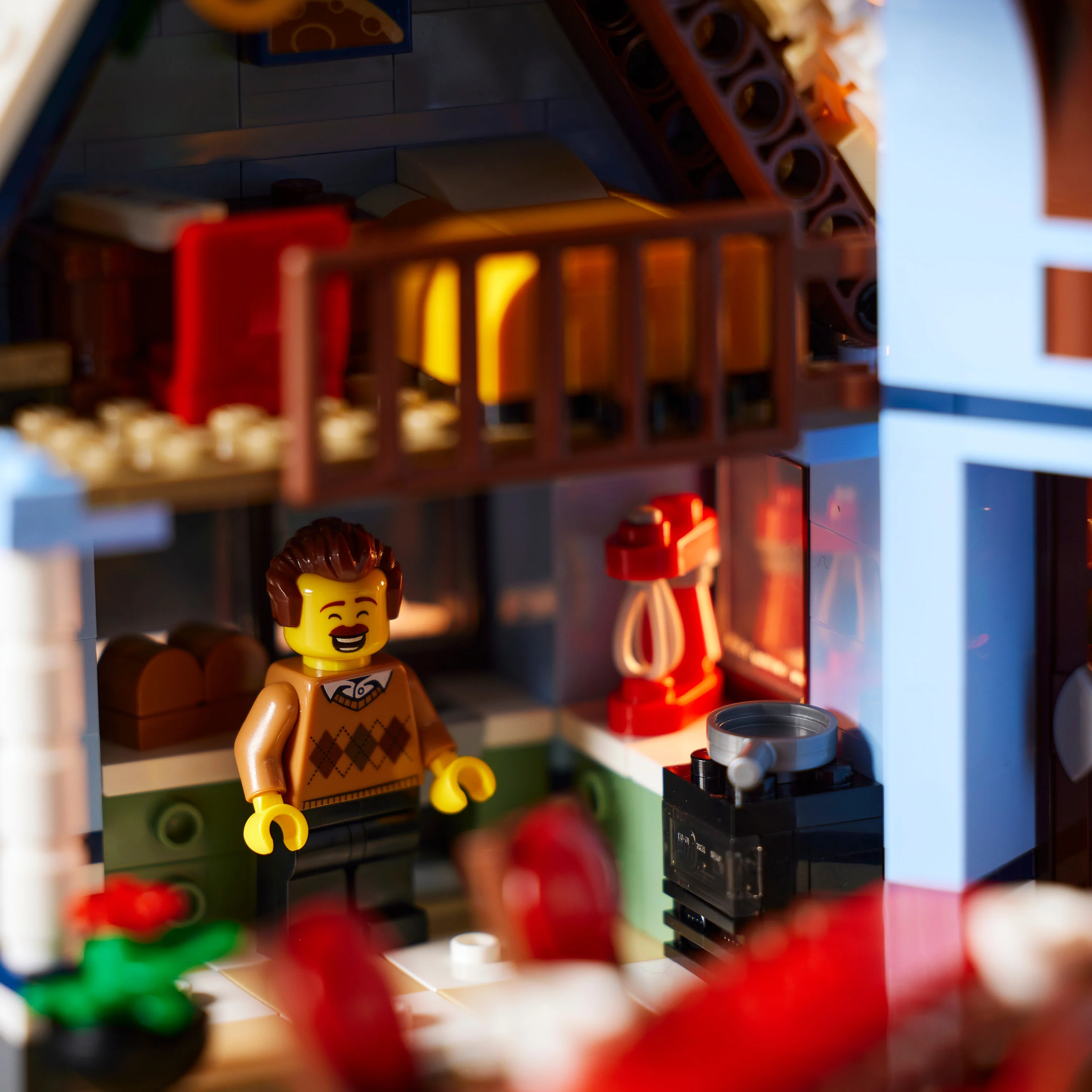 LEGO® Santa's Visit - Image 12