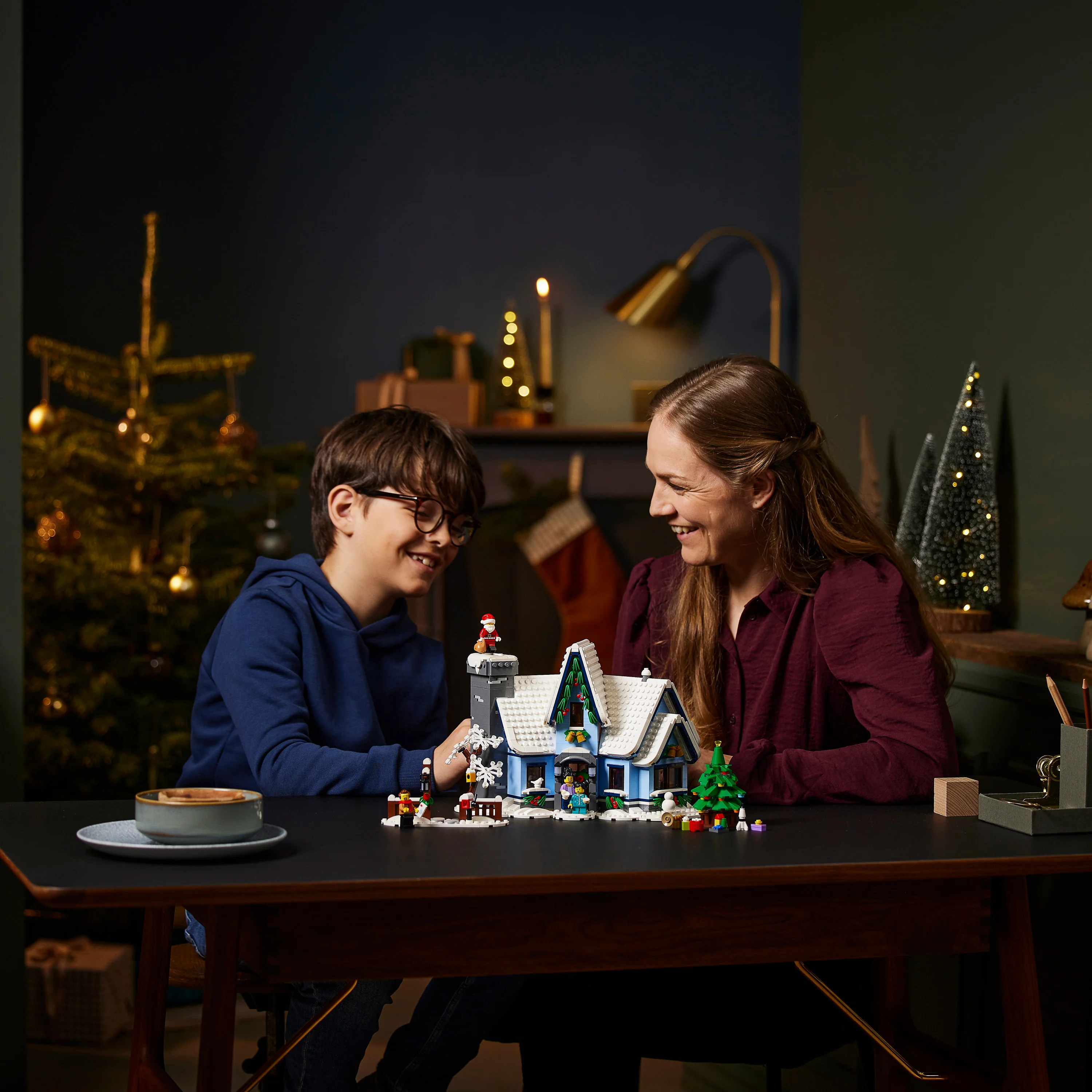 LEGO® Santa's Visit - Image 6