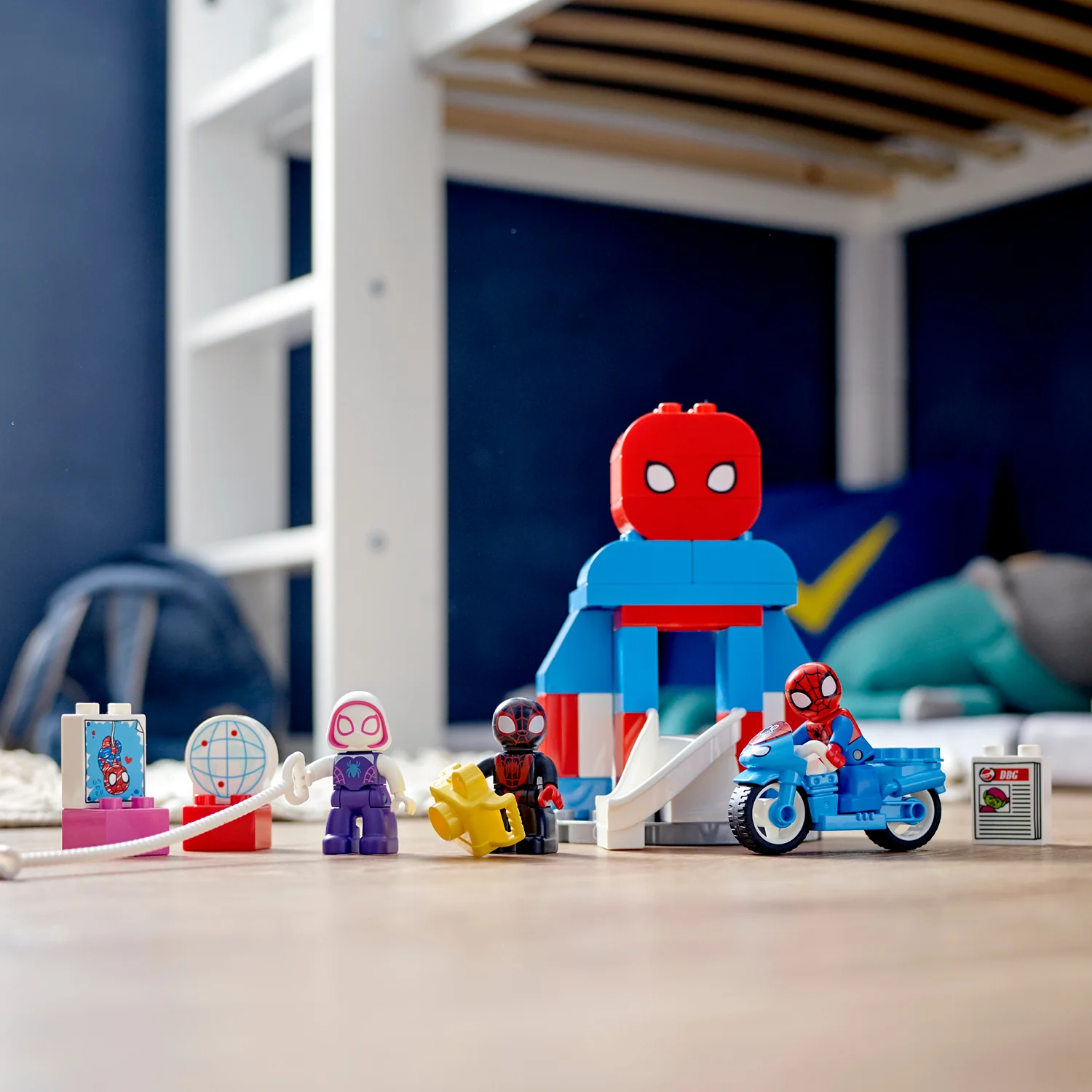 LEGO® DUPLO® Marvel Spider-Man Headquarters - Image 9