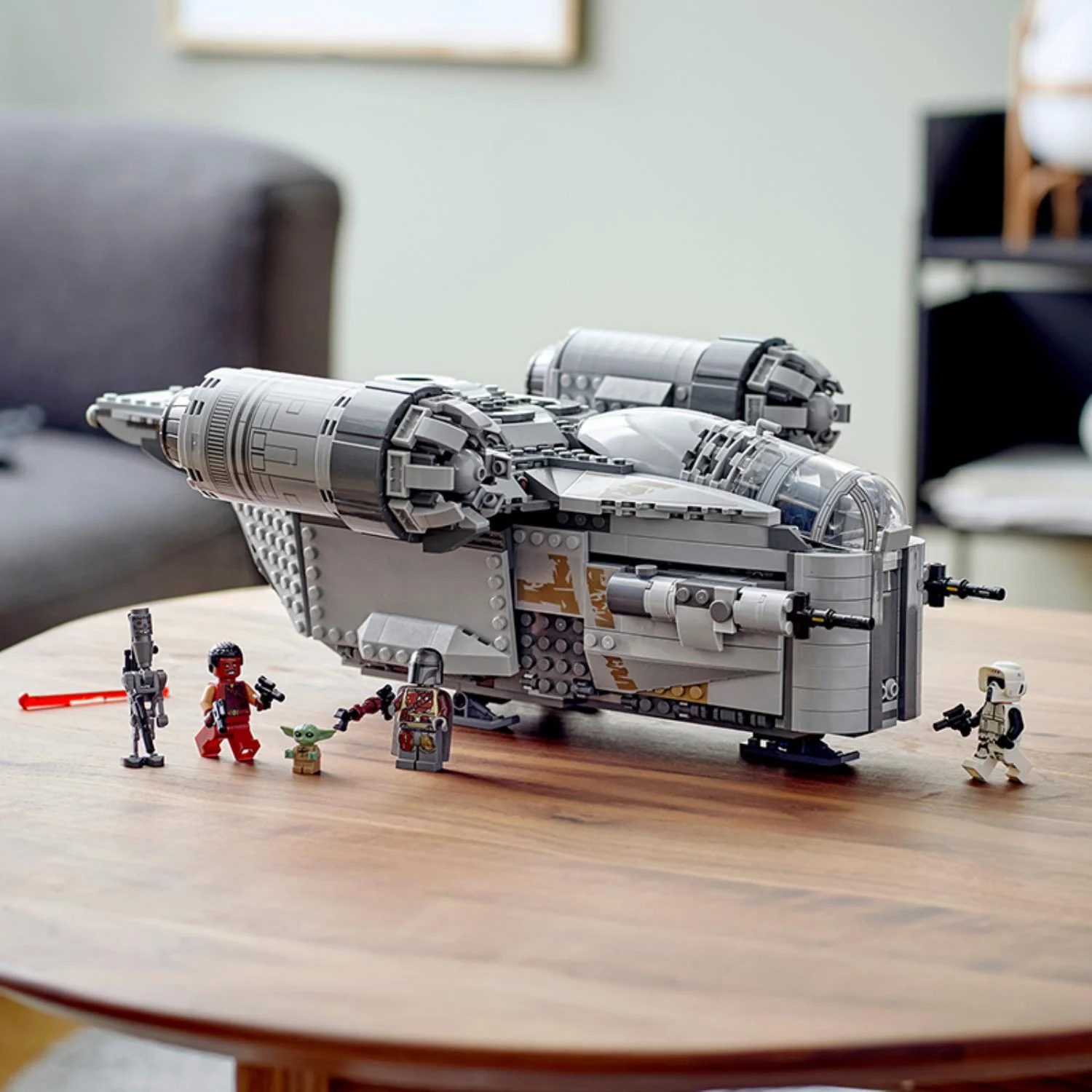 LEGO® Star Wars™ The Razor Crest™ - Image 13