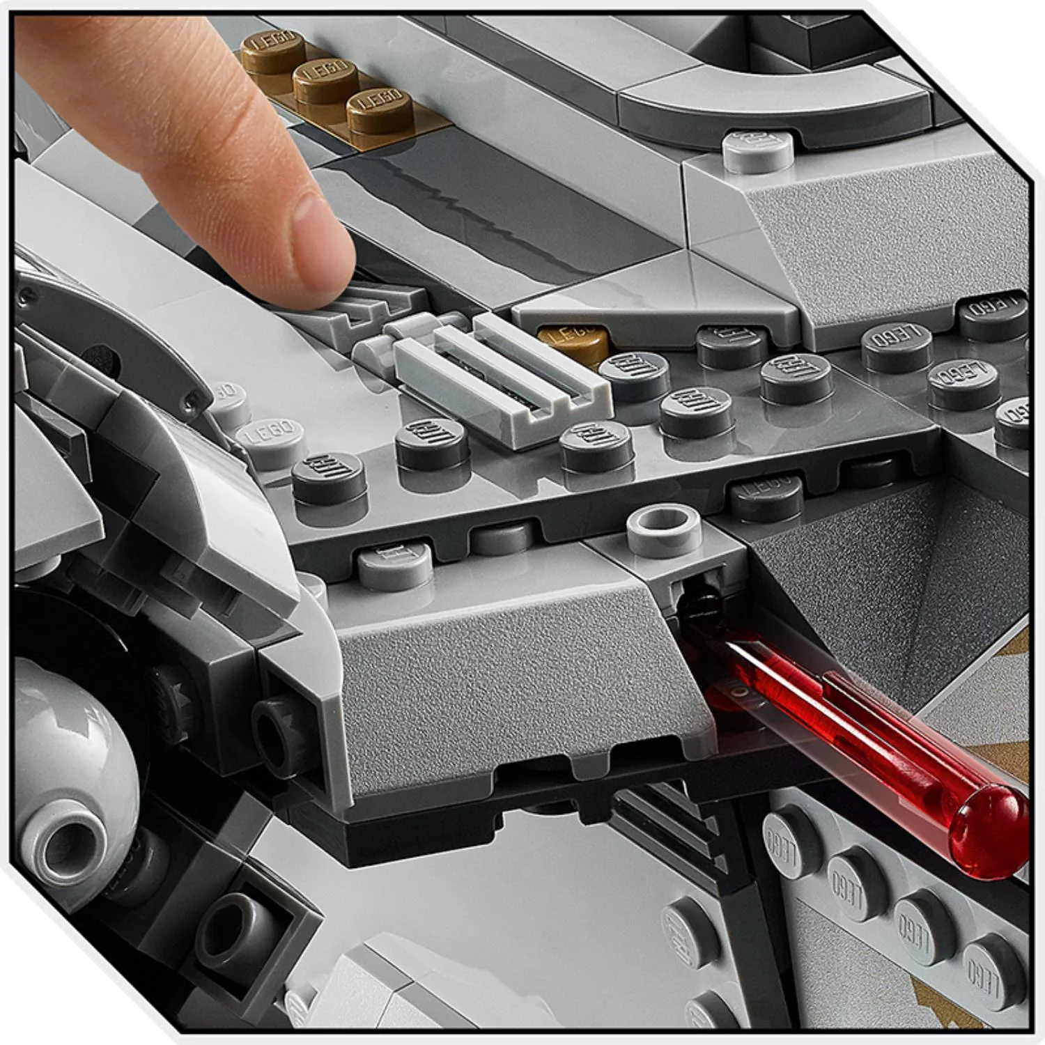 LEGO® Star Wars™ The Razor Crest™ - Image 4